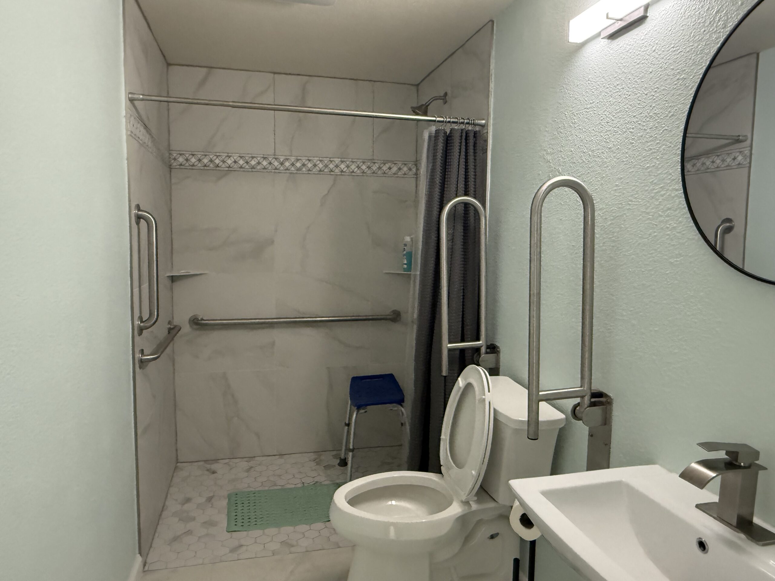 8FDB9E9F-E83D-4E3F-9F84-4619BD3A52B3